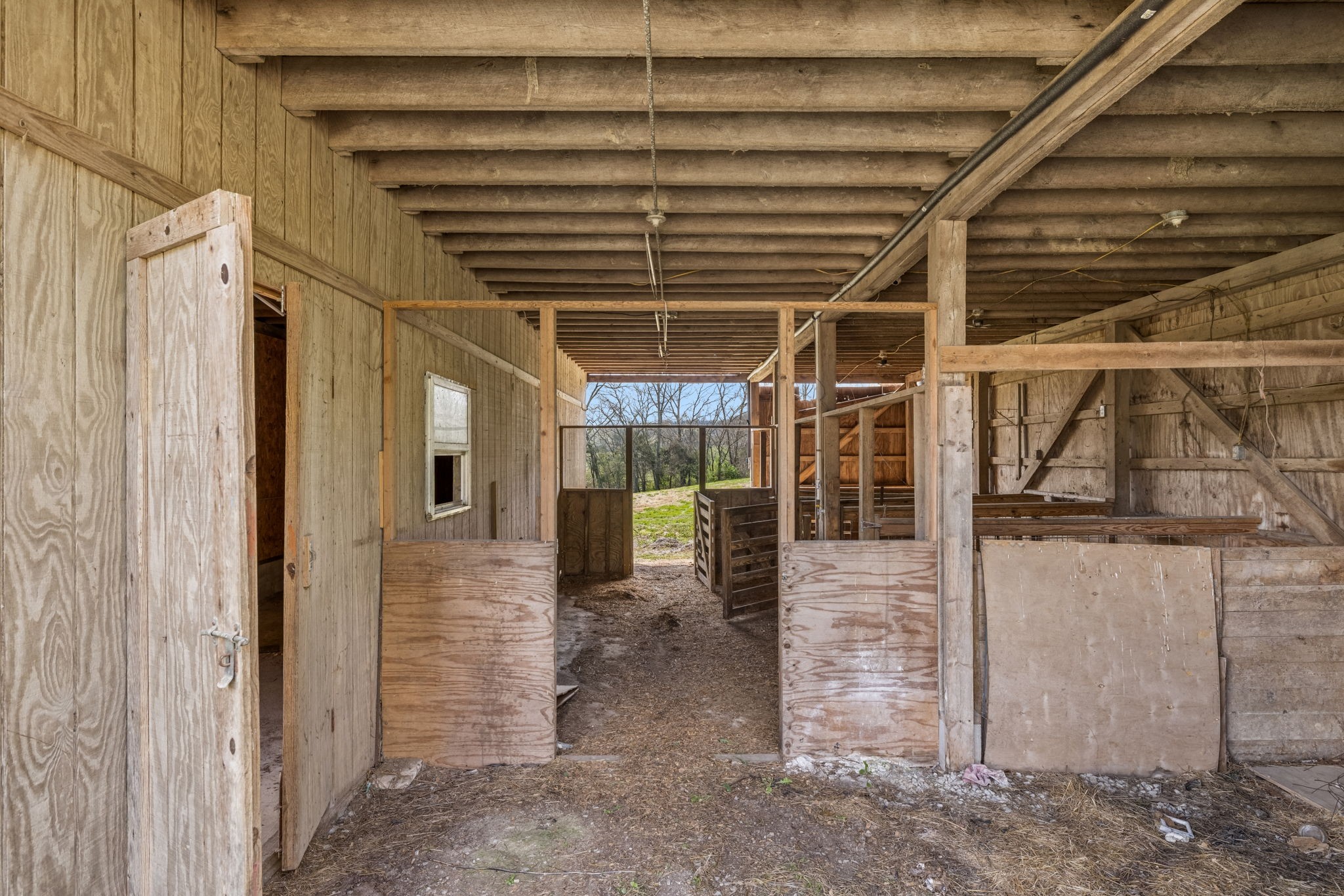 5497 Carters Creek Pike