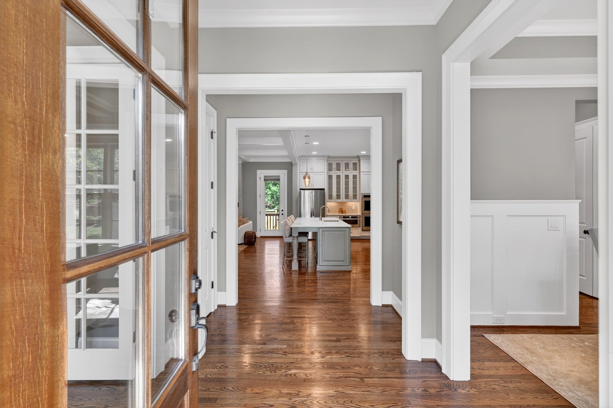 5-bed listing at 2303 20th Ave S, Nashville