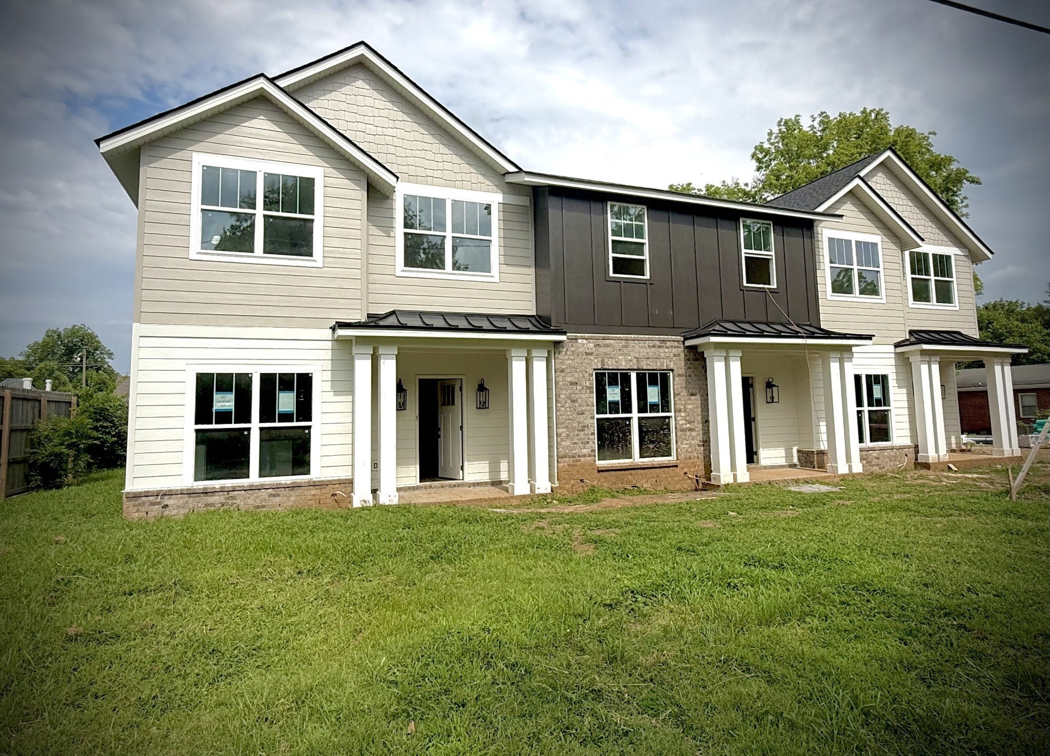 507 Lee St B2