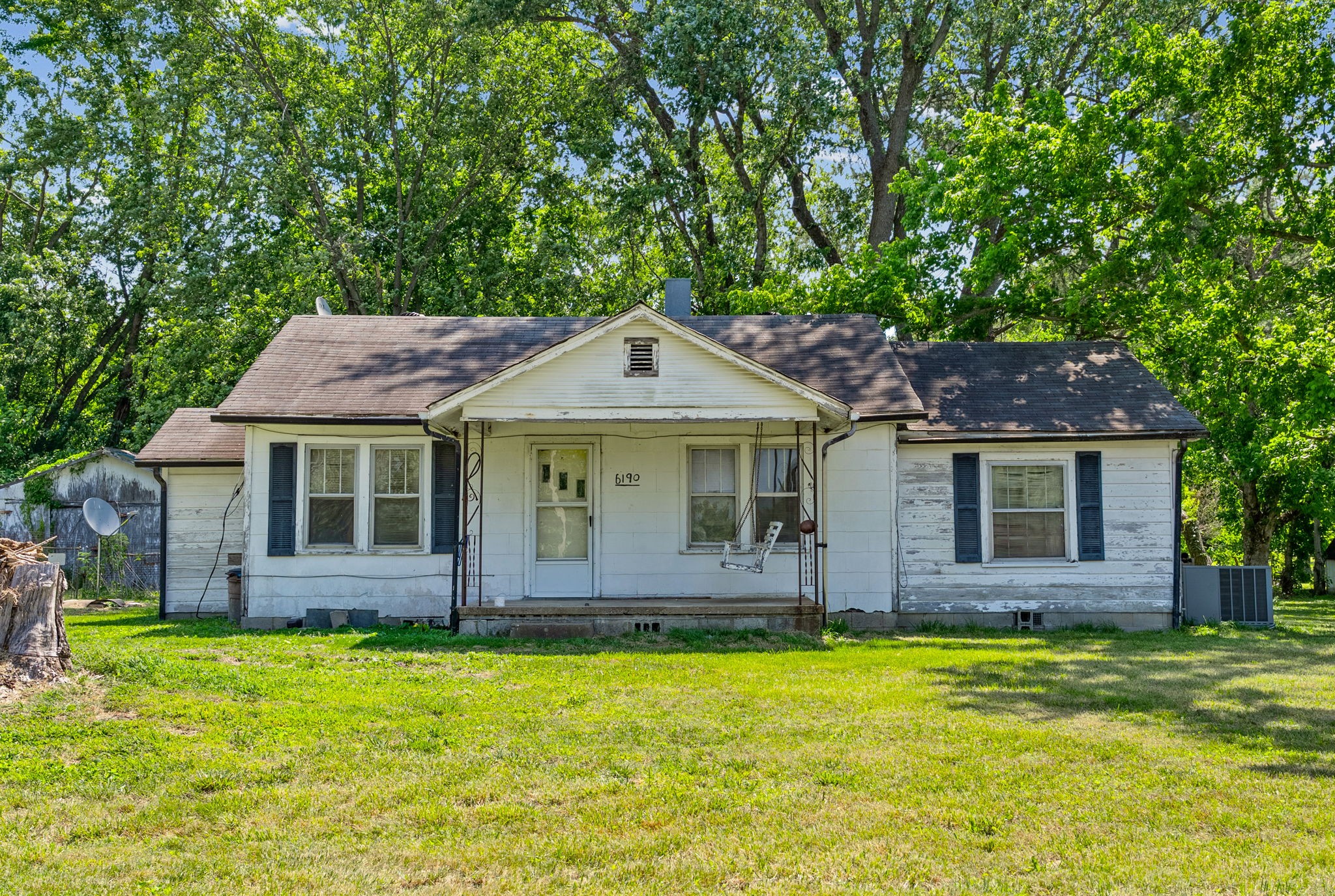 6190 Eatons Creek Rd