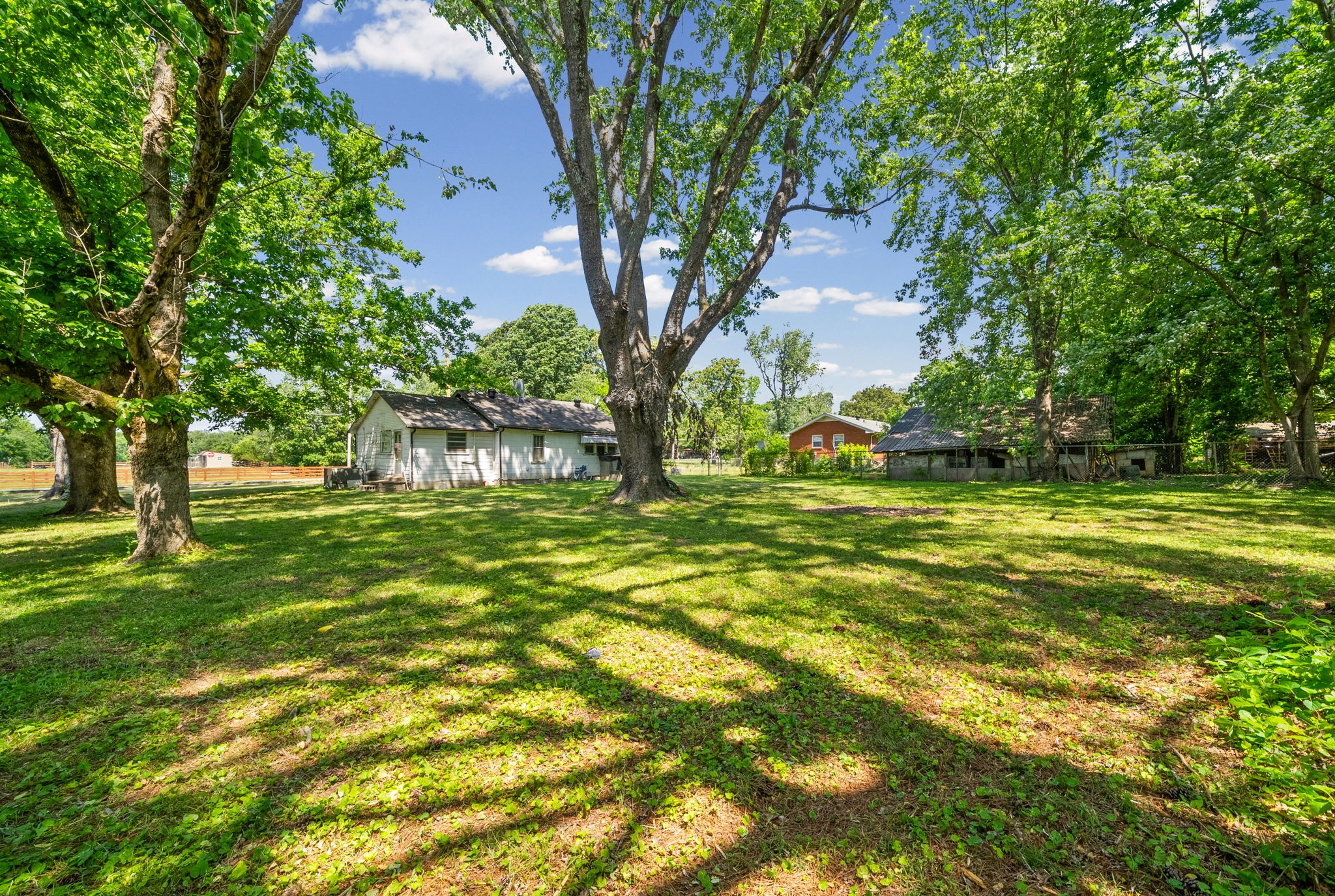 6190 Eatons Creek Rd