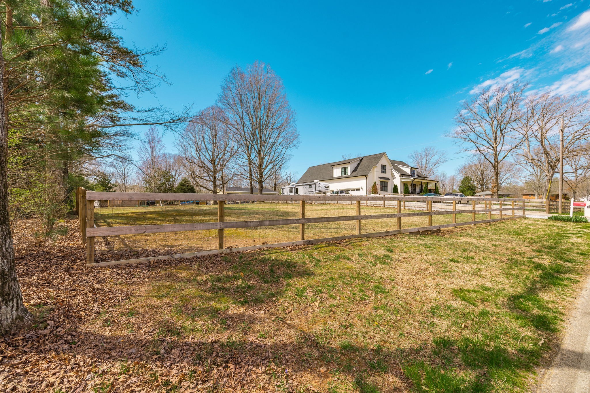 1114 Kingston Springs Rd