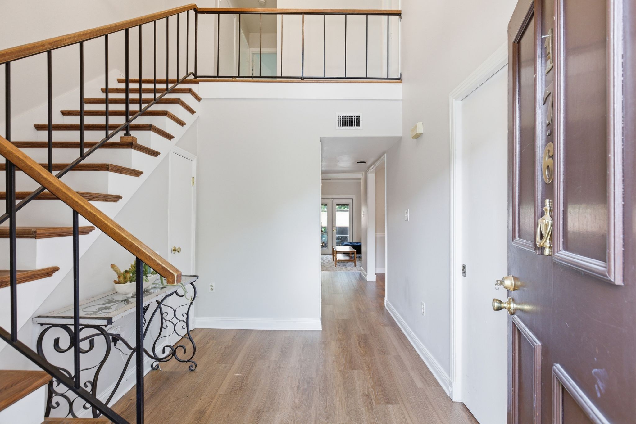4505 Harding Pike 176