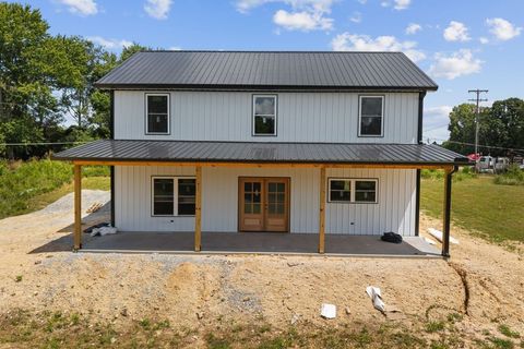 133 Webb Ave Hohenwald TN 38462