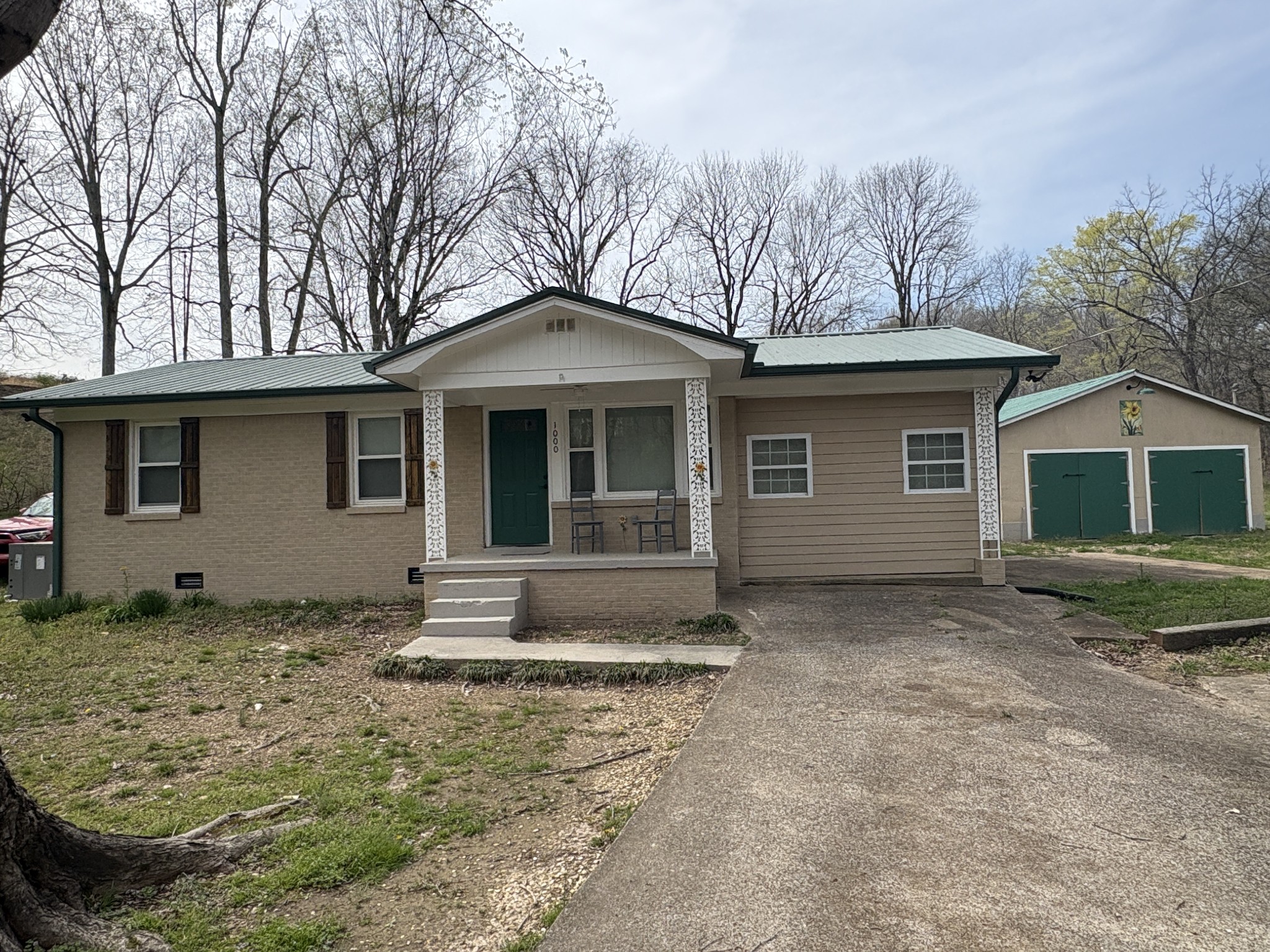 Listing image 1