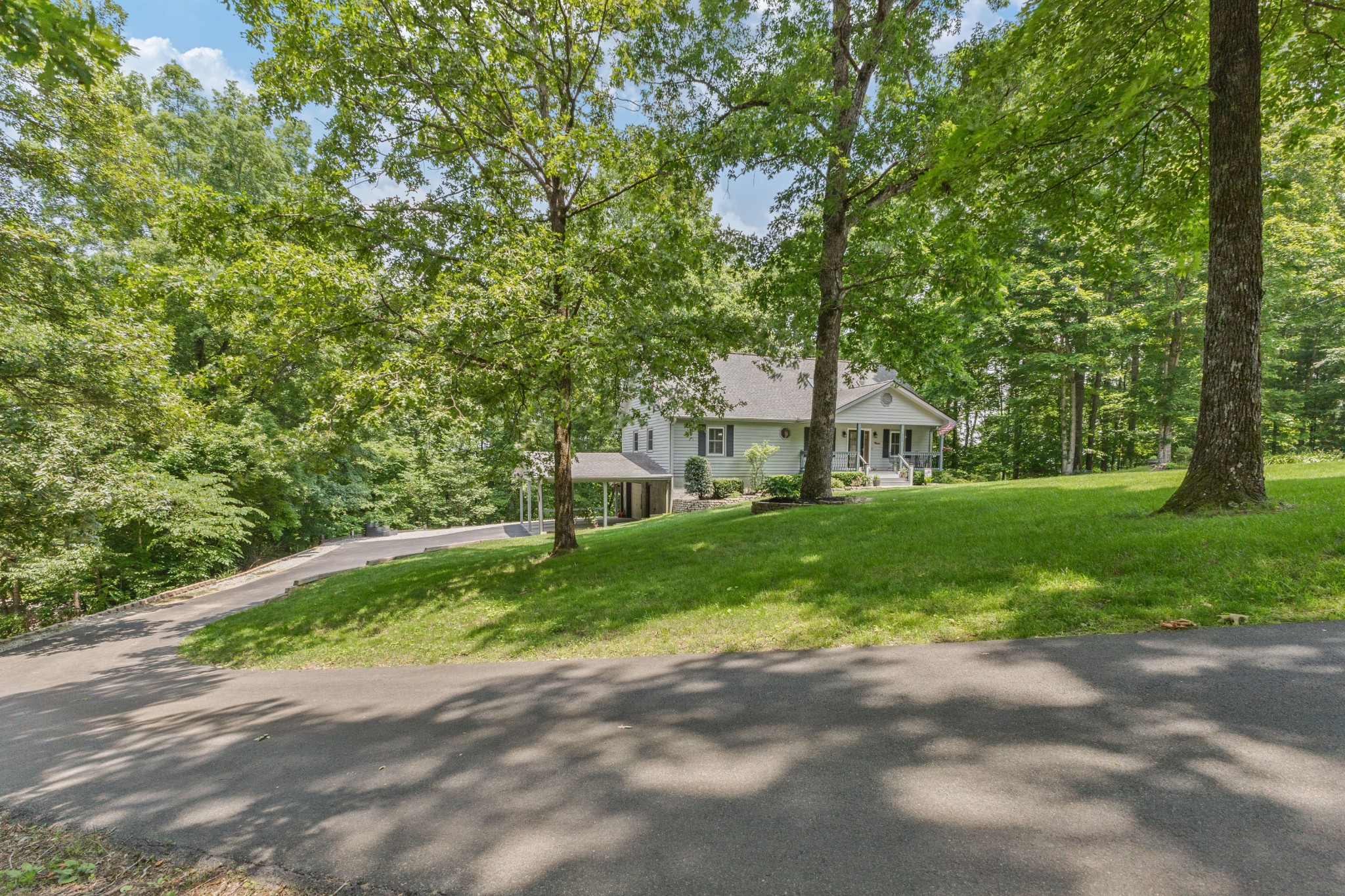 1006 Blackburn Ct