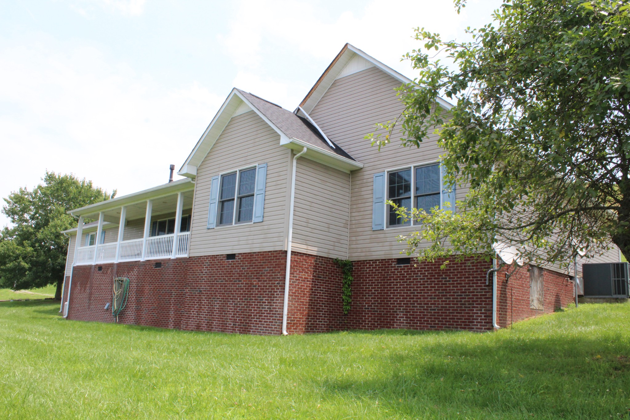 1028 Huff Hollow Rd