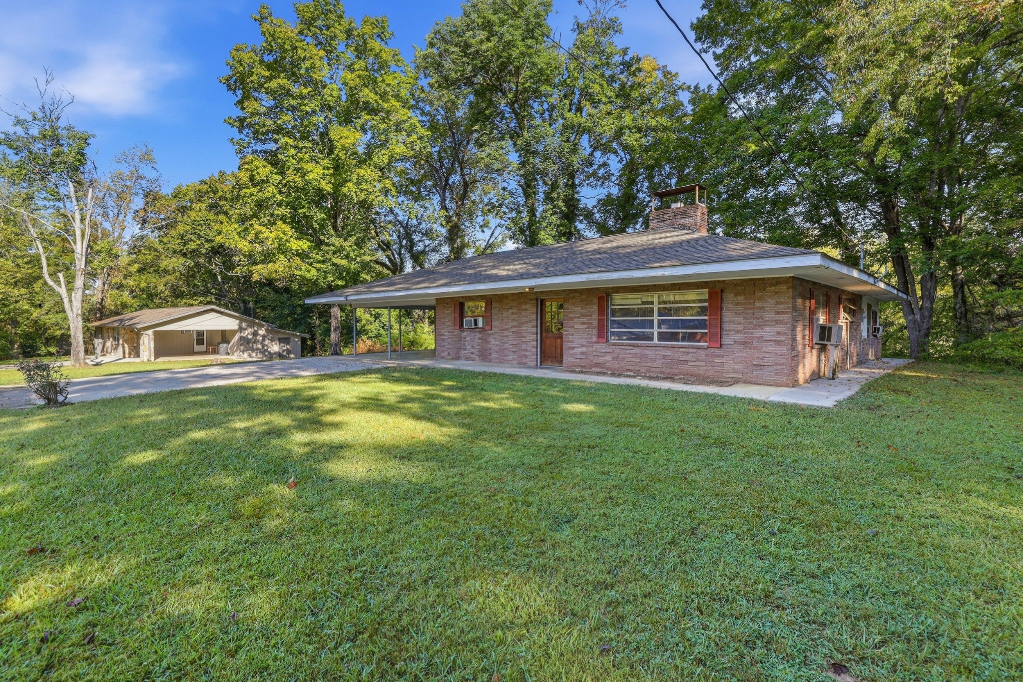 130 Sunset Drive