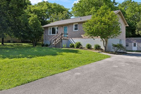 221 Cedar Creek Dr Mount Juliet TN 37122