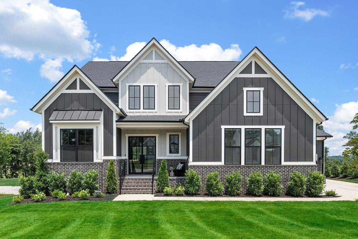2294 Brakeman Lane