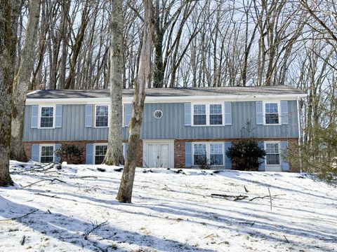 122 Featherstone Dr Franklin TN 37069