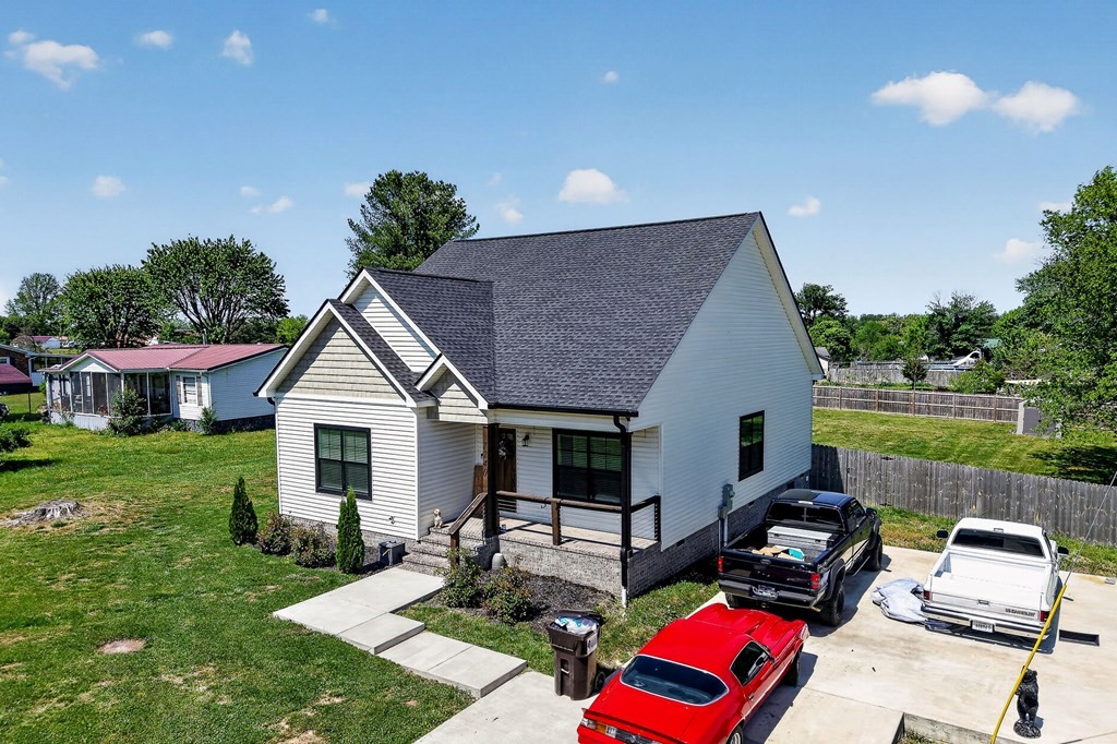 7240 Old Smithville Hwy S