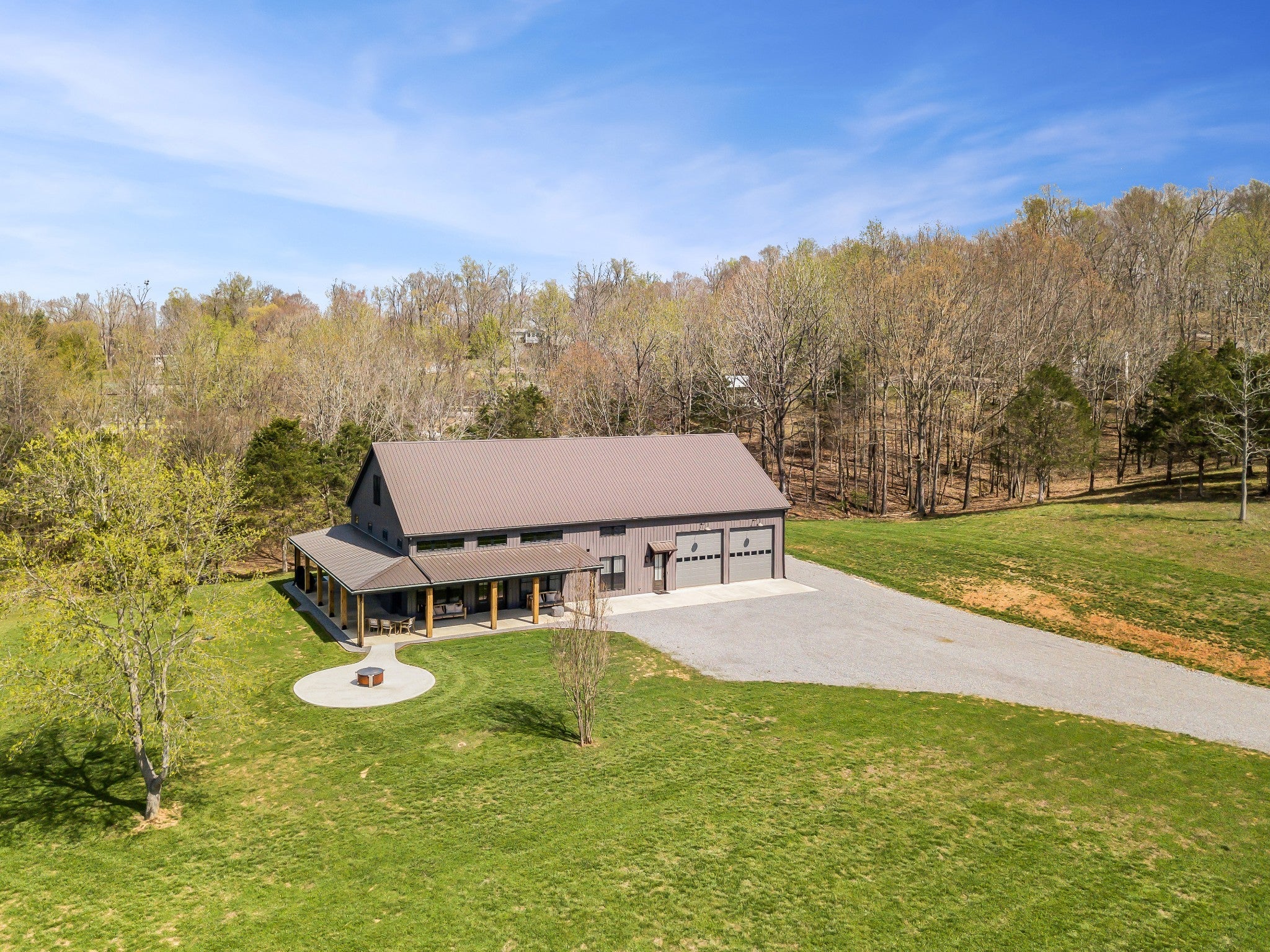 156 Junction Dr