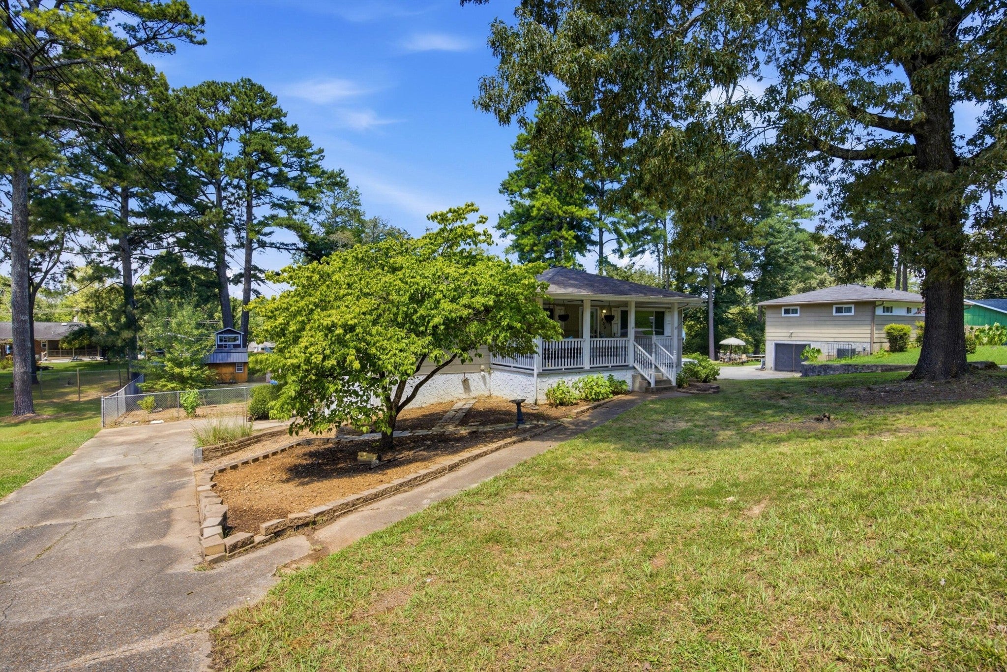 7635 Mallette Road