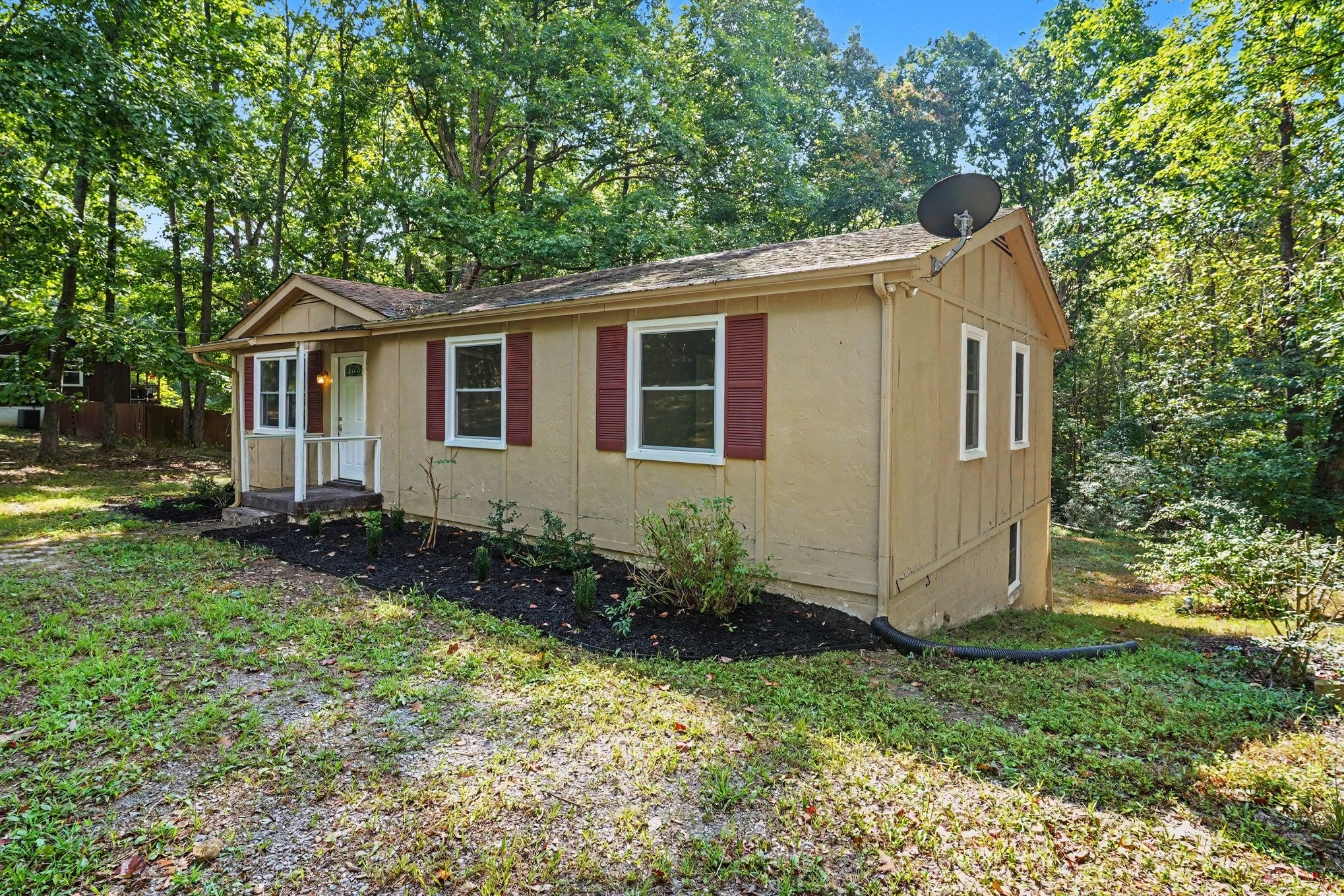2117 Ferry Rd