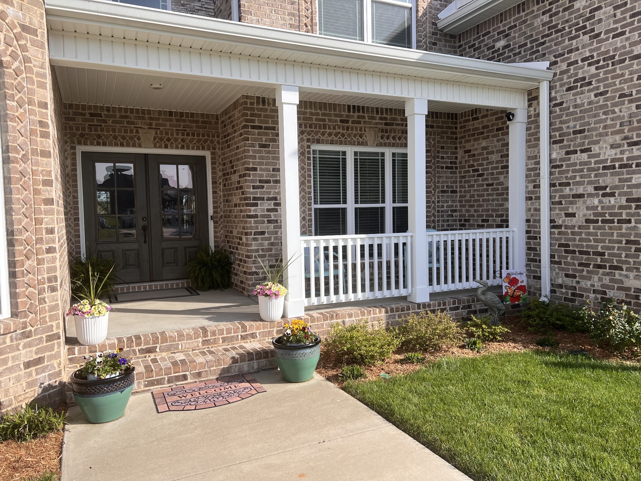 1121 Archibald Dr