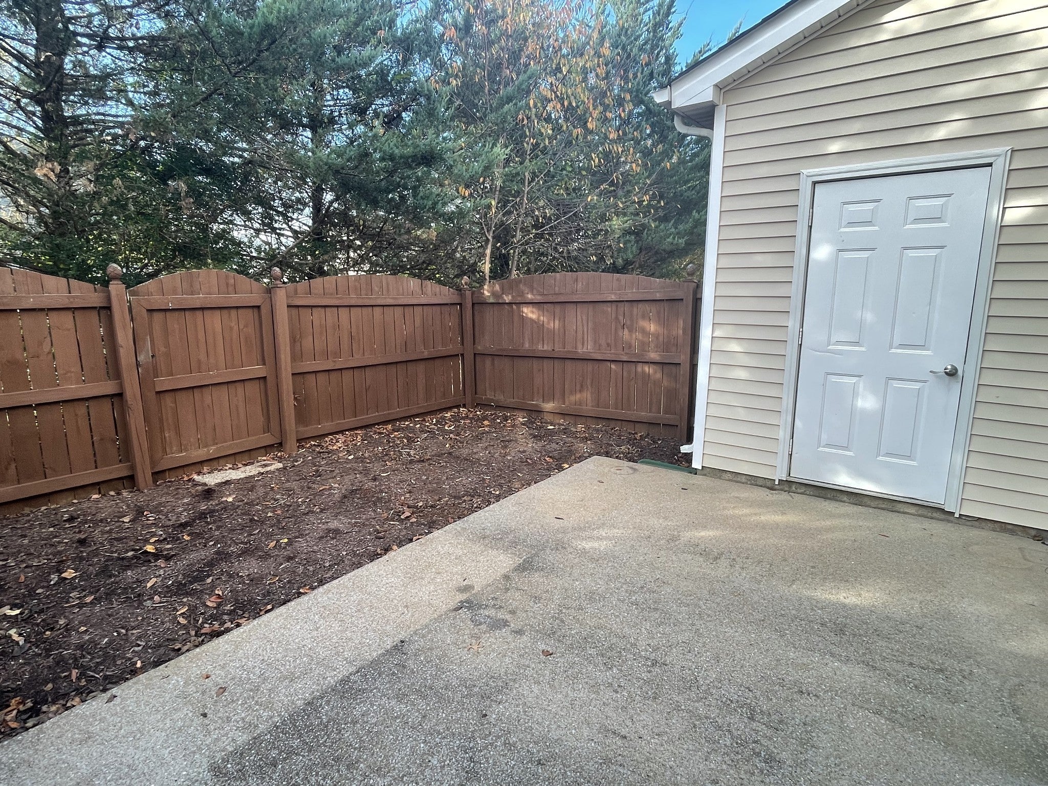 284 Meigs Dr A12