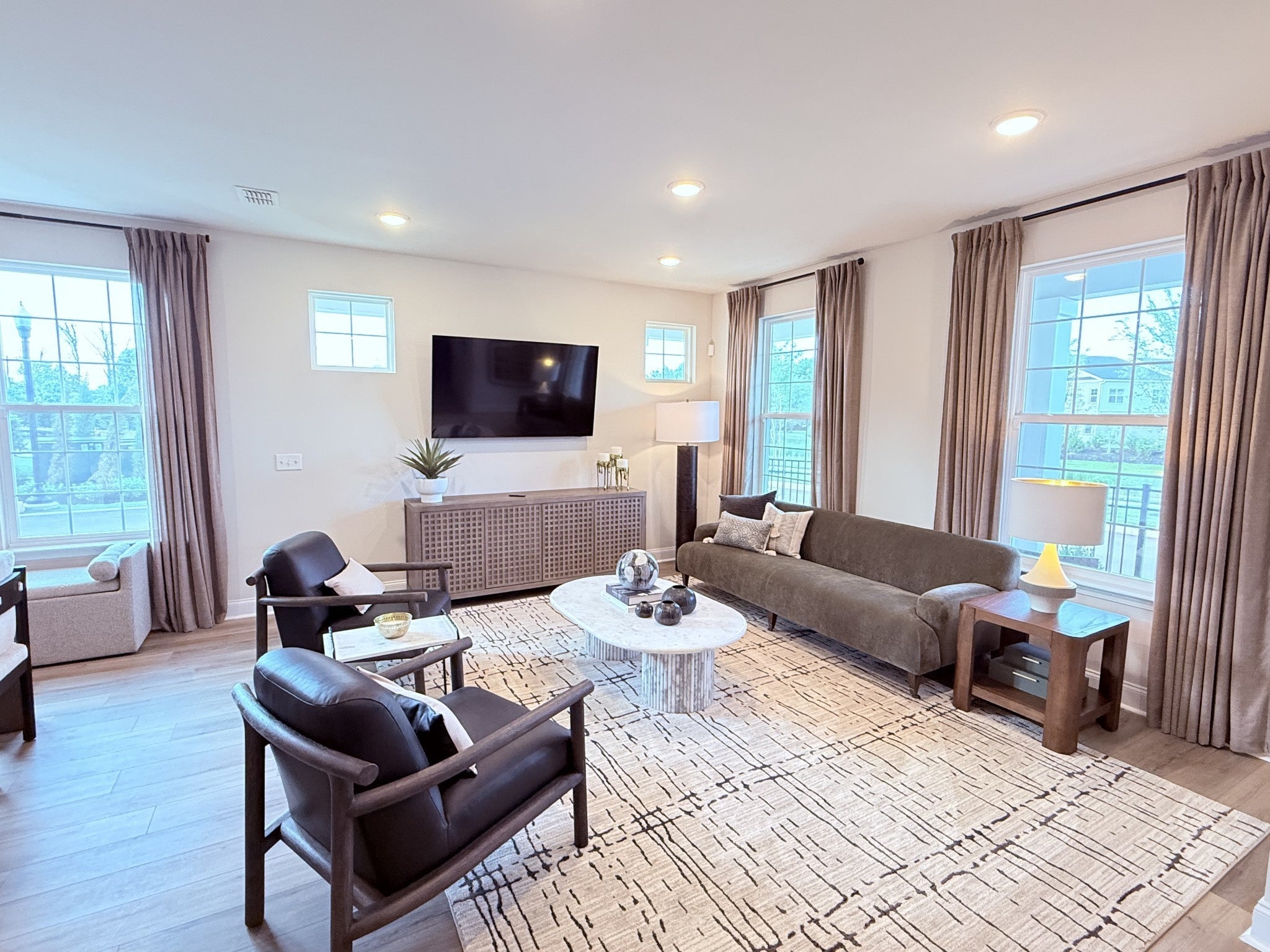 2718 Willowoak Trl