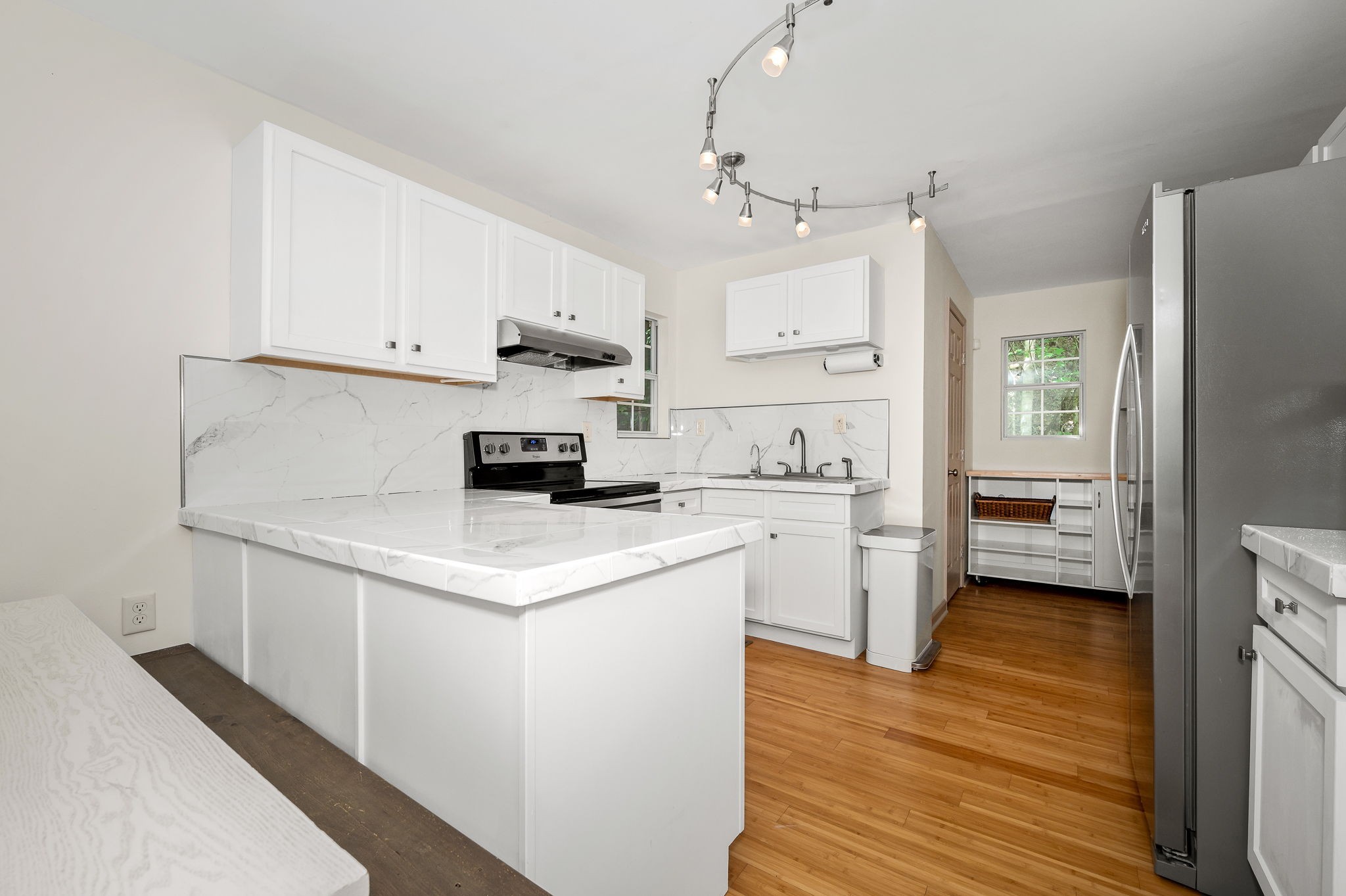 1555 Gassaway Main St