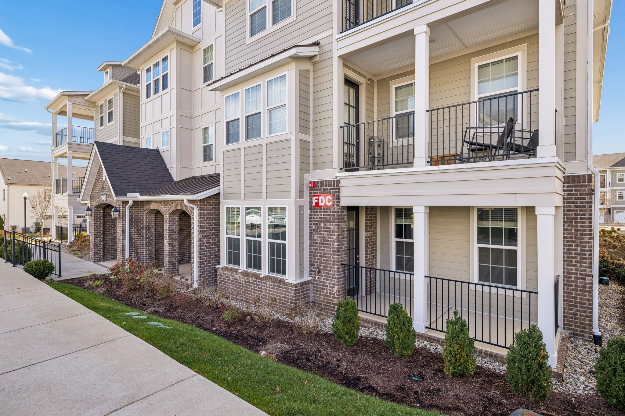 1000 Vintage Green Ln 1104