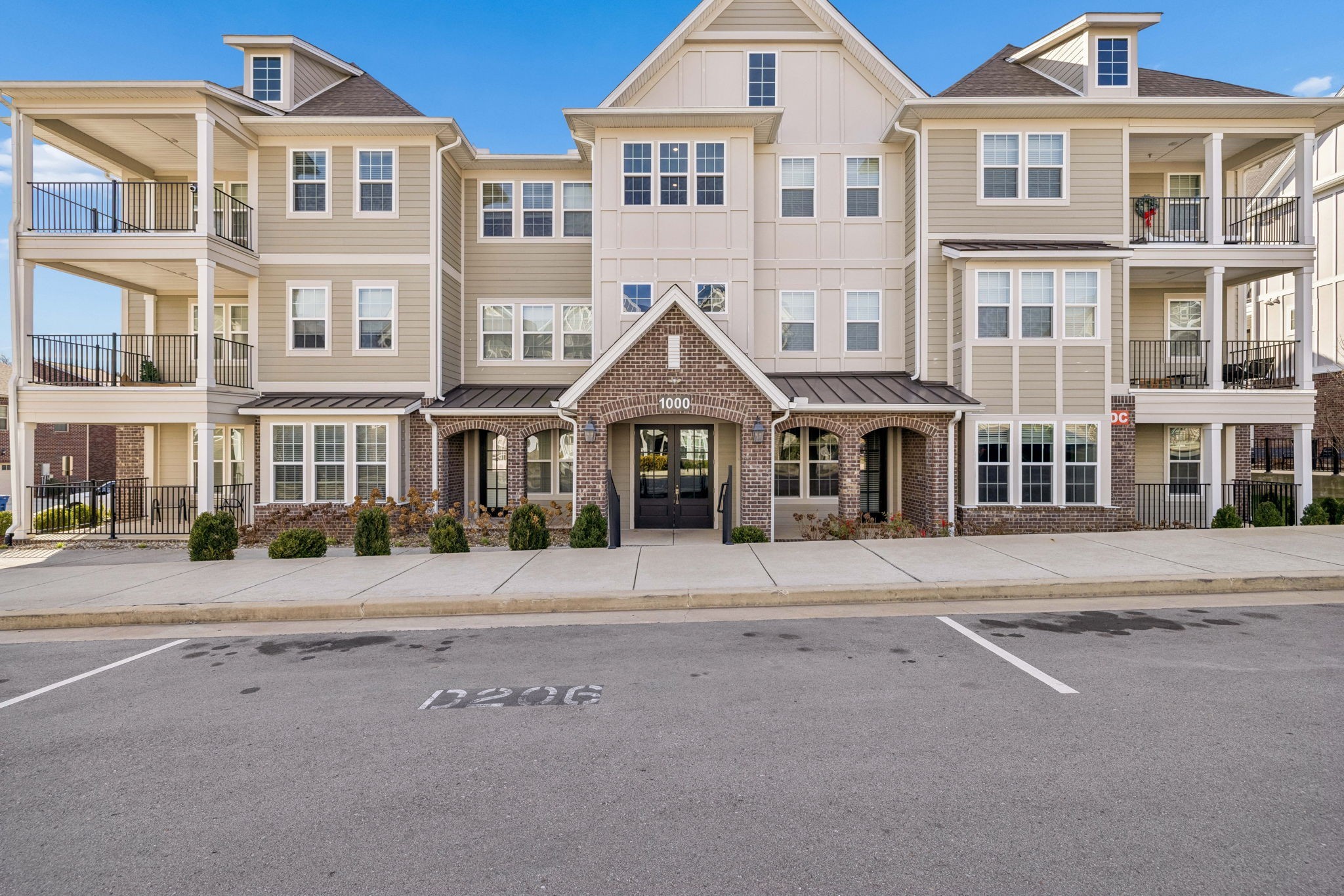 1000 Vintage Green Ln 1104