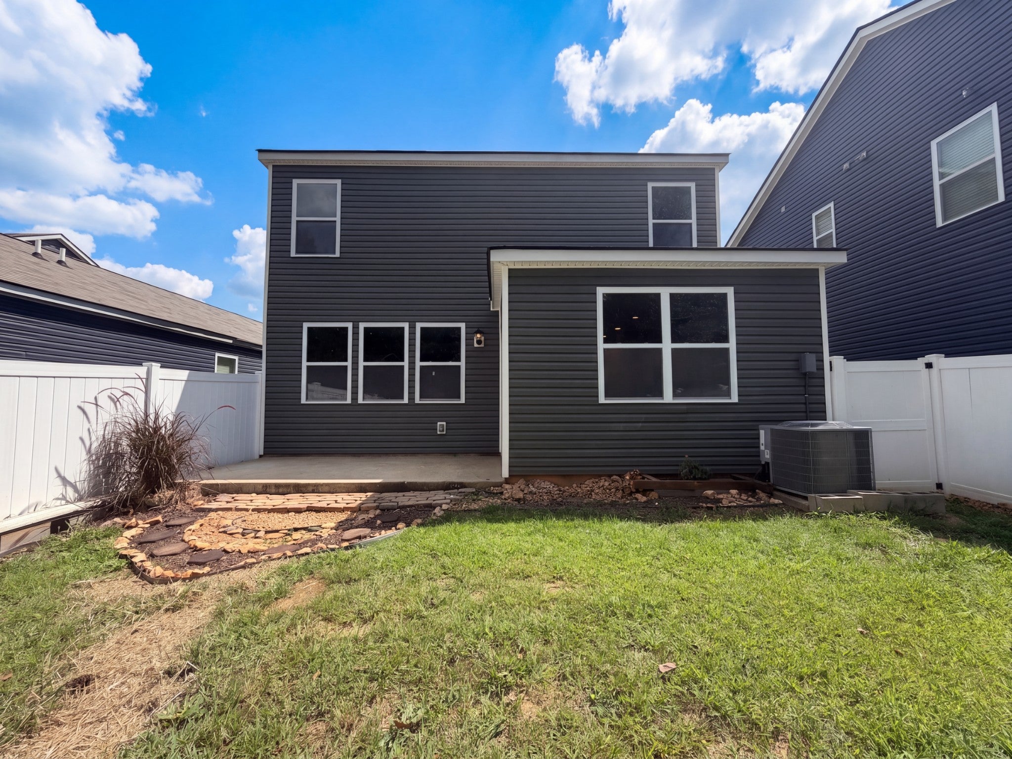 620 Spangler Ln