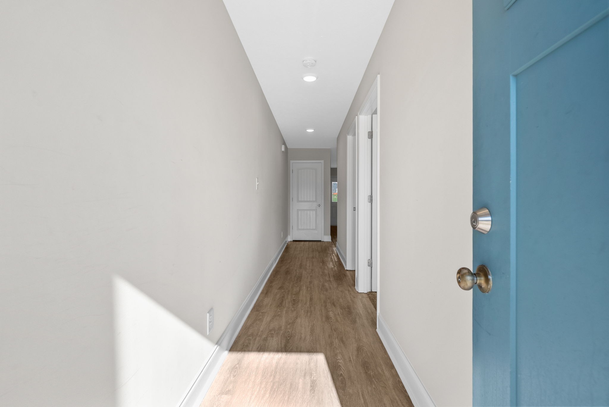 Clarksville, Tennessee 37042, United States, 3 Bedrooms Bedrooms, ,3 BathroomsBathrooms,Residential,Active,225004