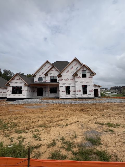 370 Young Ln Pleasant View TN 37146