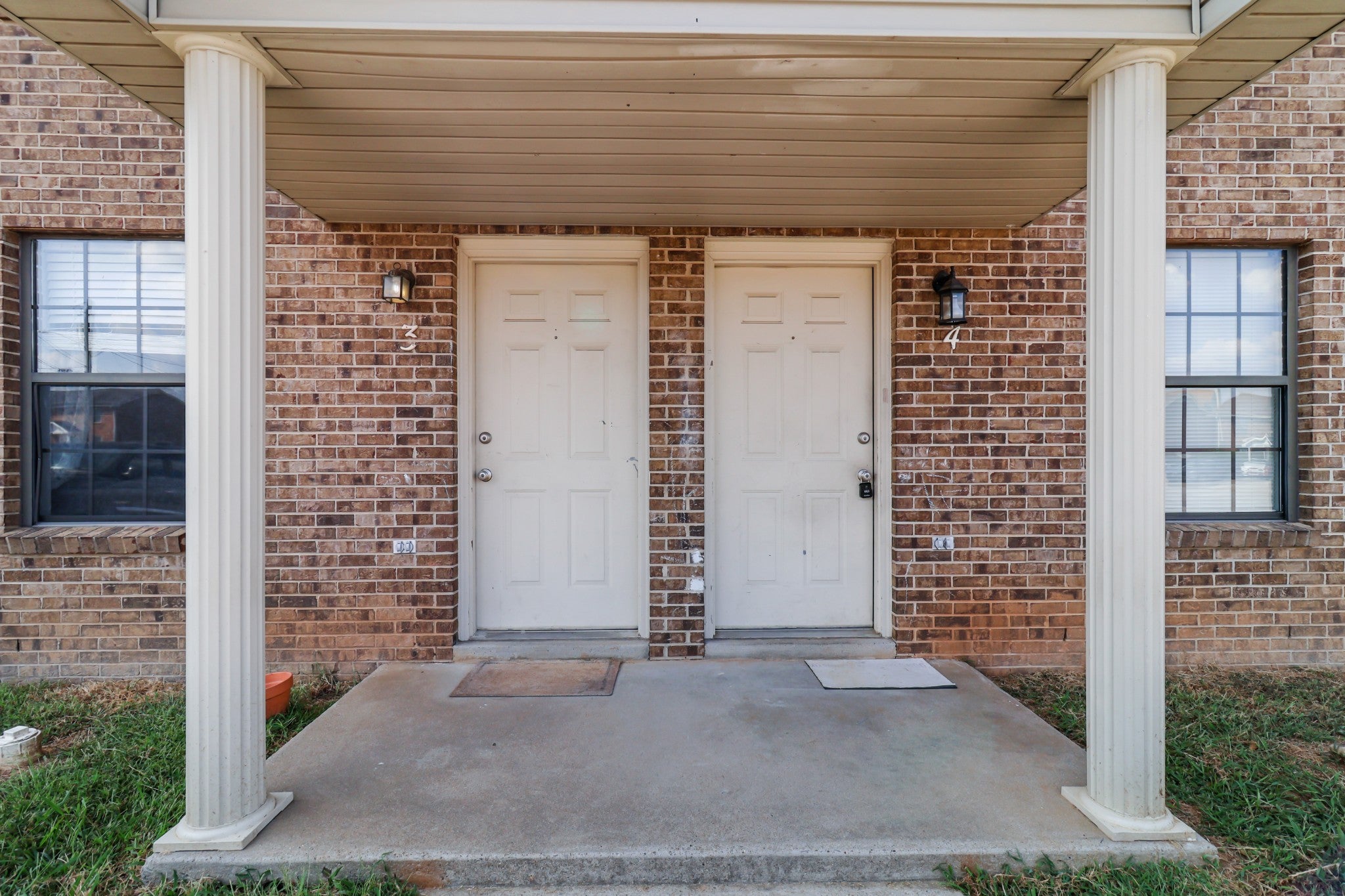 369 Peabody Dr 4