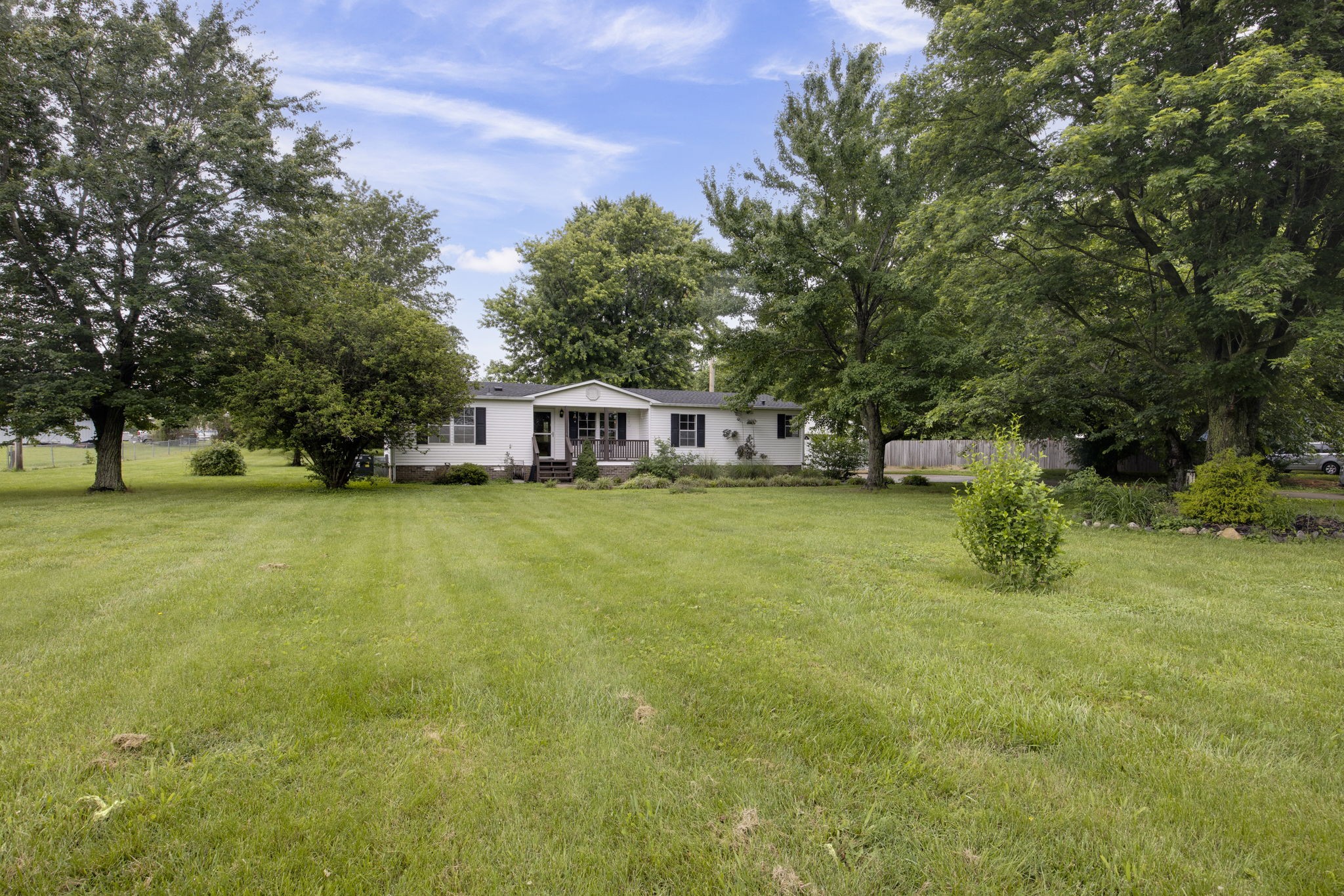 5661 Dixon Rd