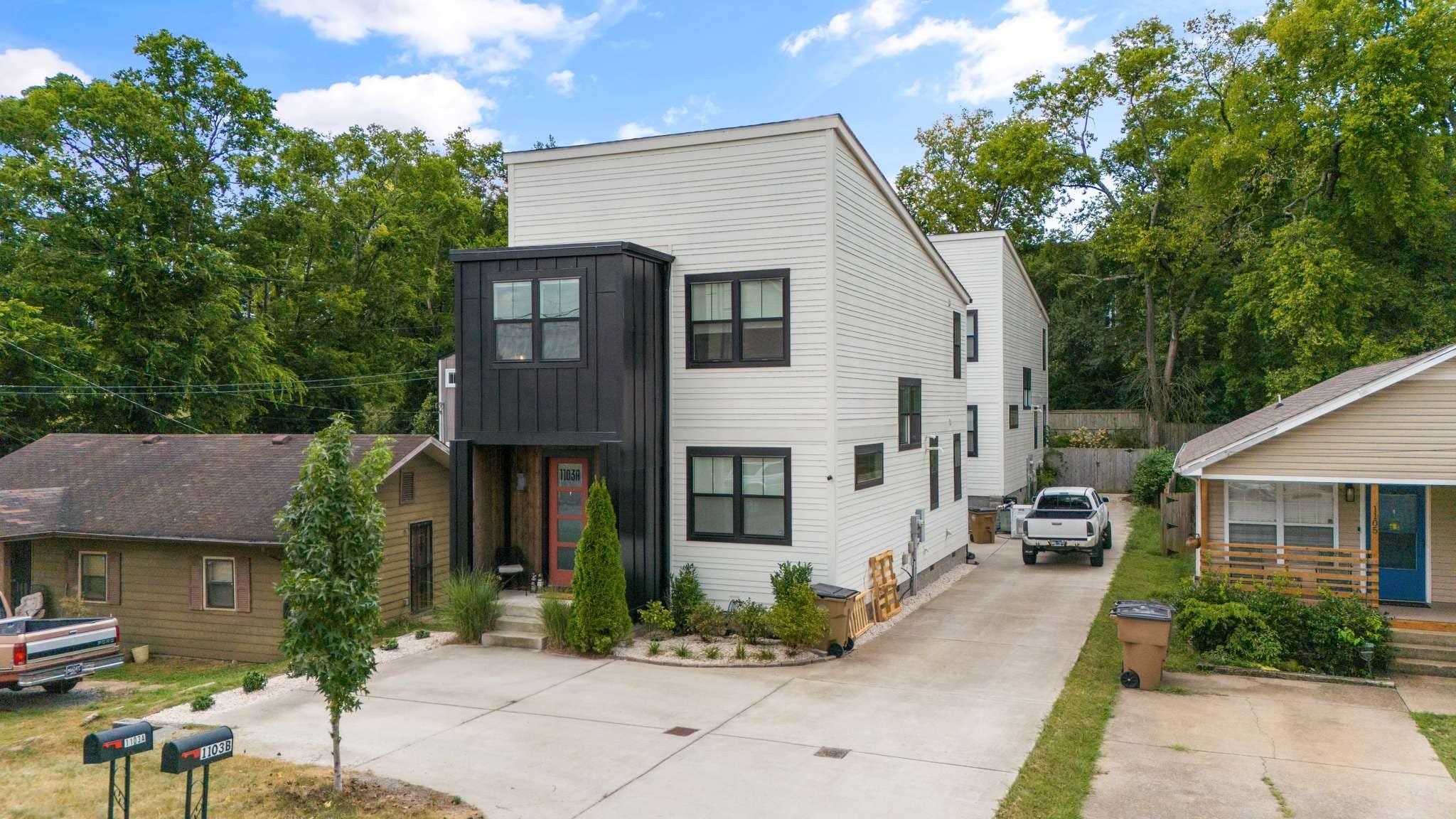 1103a Cecilia Ave, Nashville TN 37208 3-bed condo, photo 4 of 30
