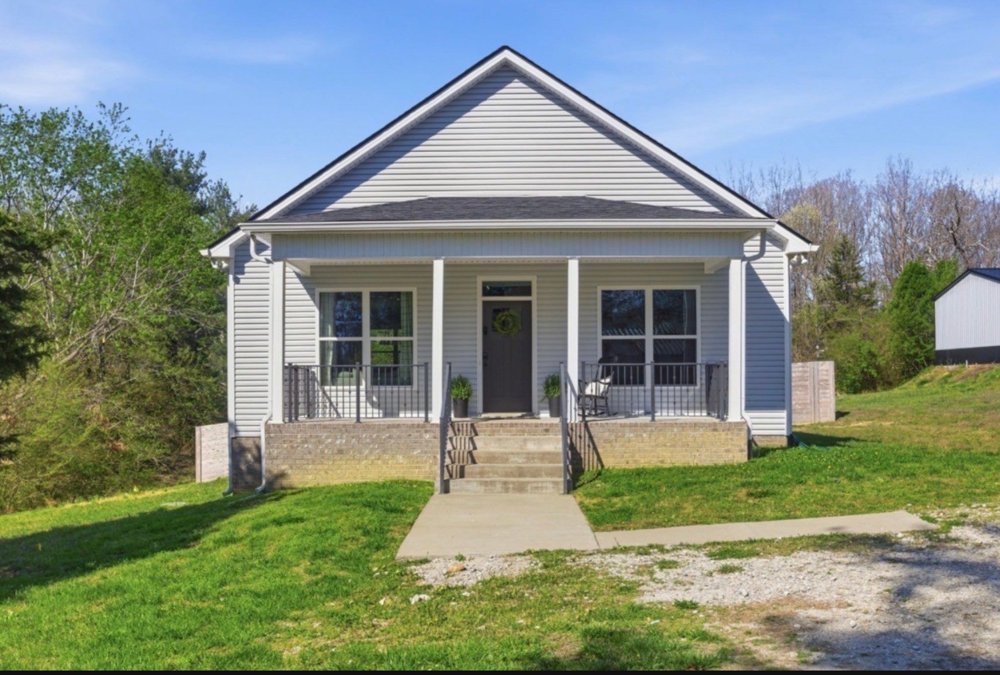 1030 Oak Dr