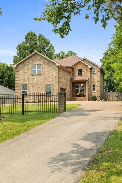 540 Peach Valley Rd