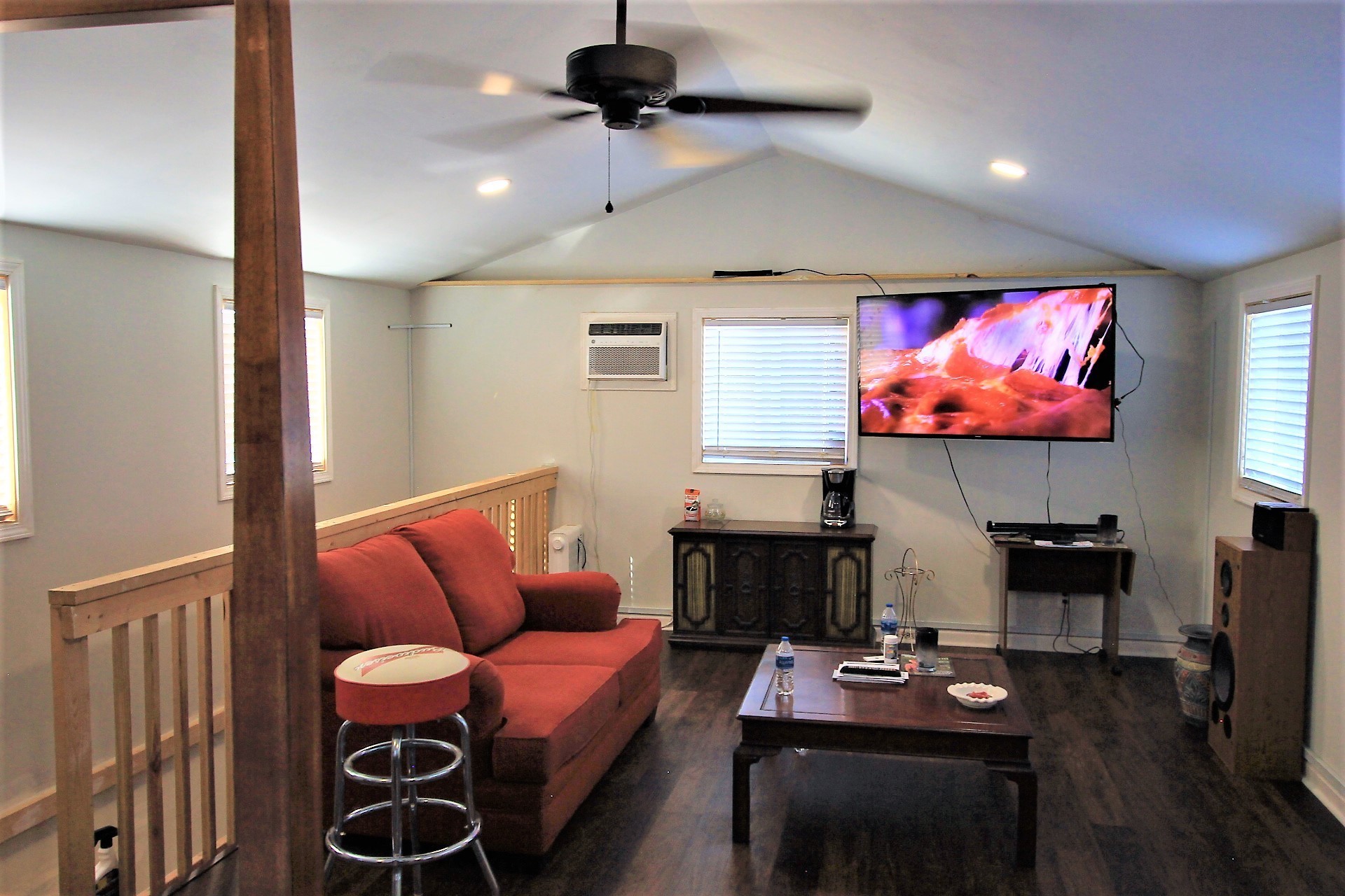 846 Cumberland Dr