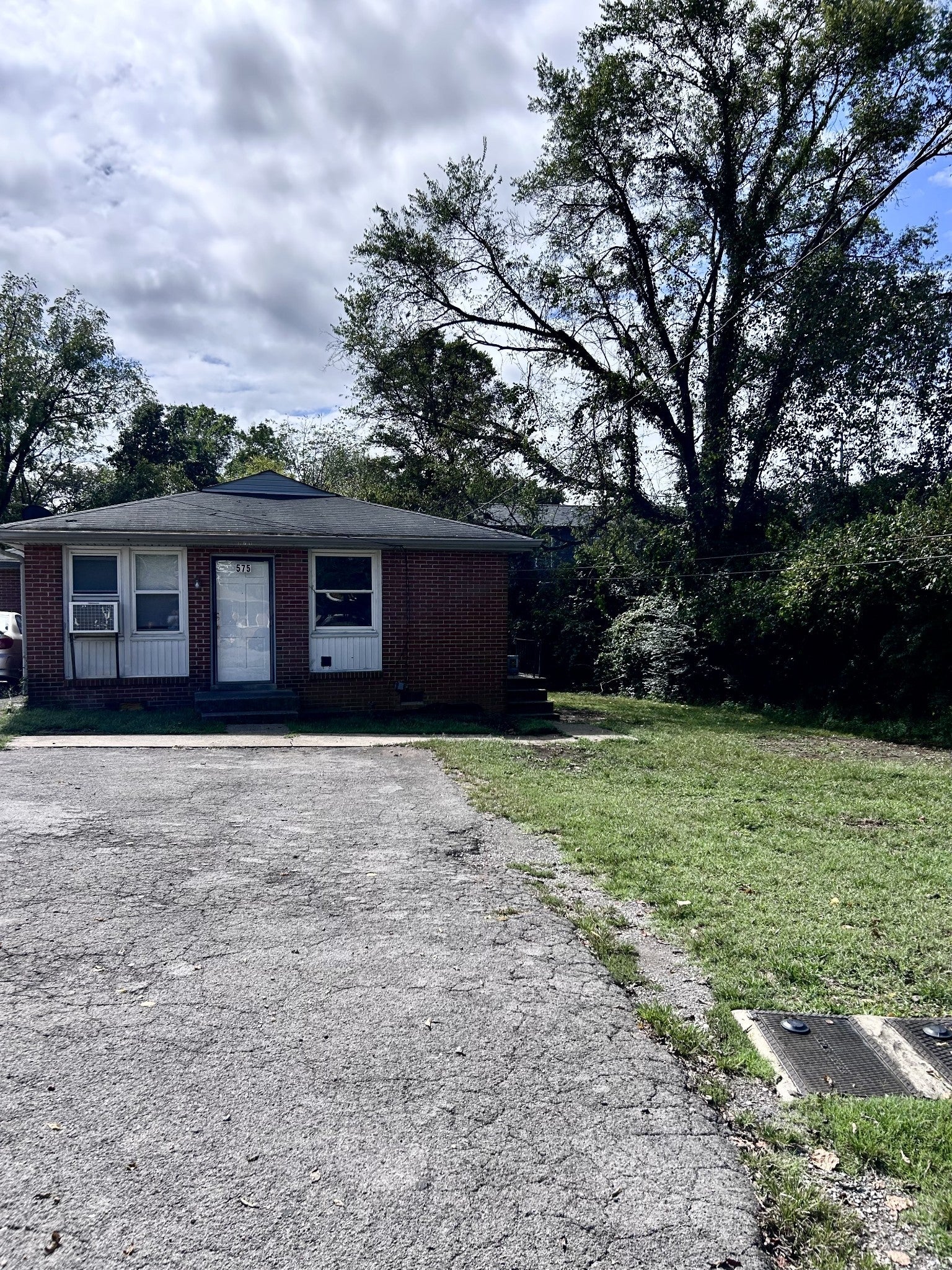 575 Annex Ct