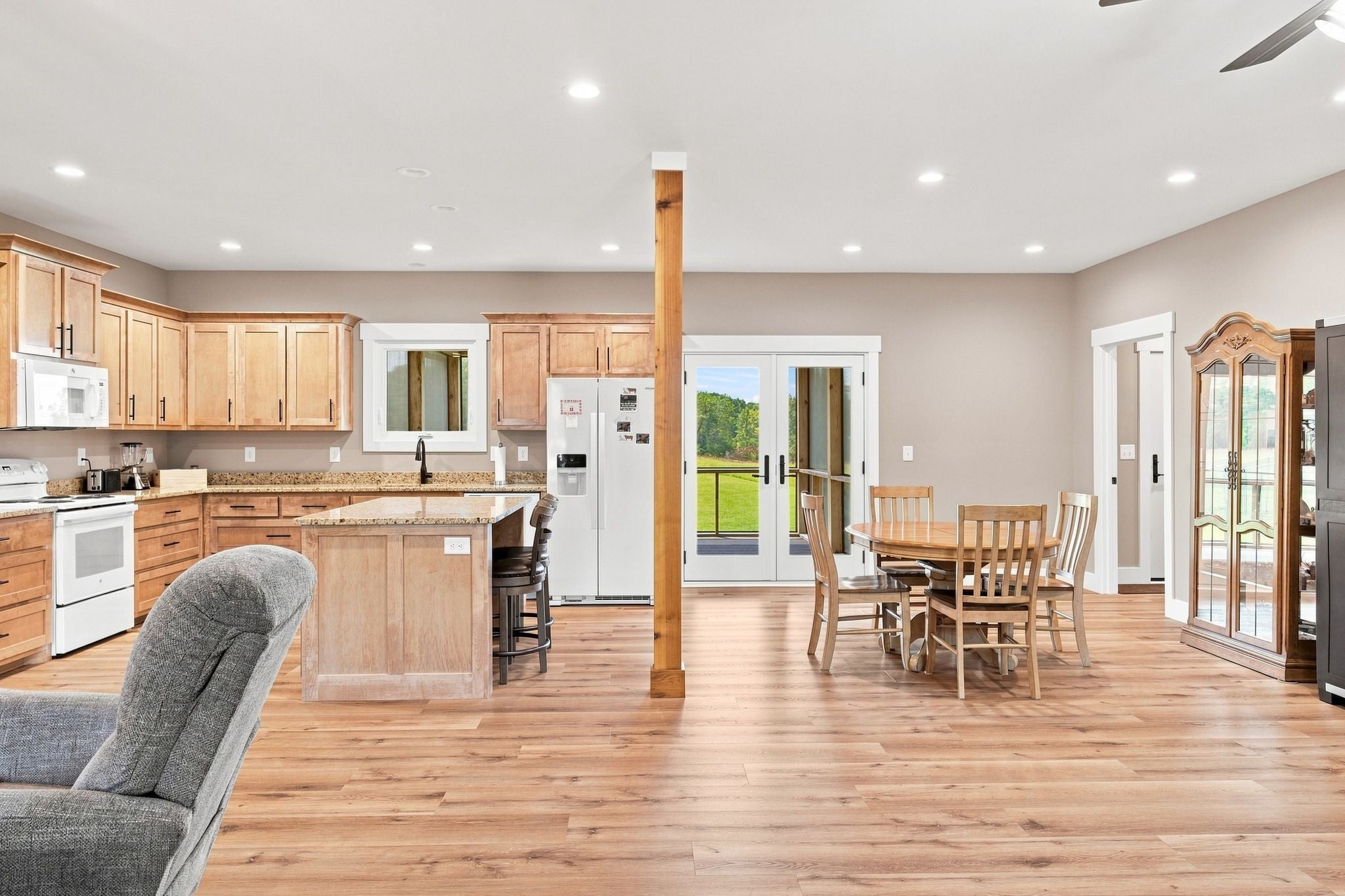 294 Running Meadows Rd