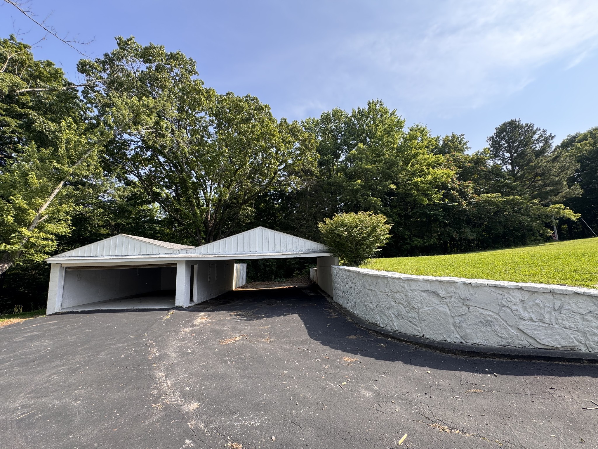 3470 Freehill Rd