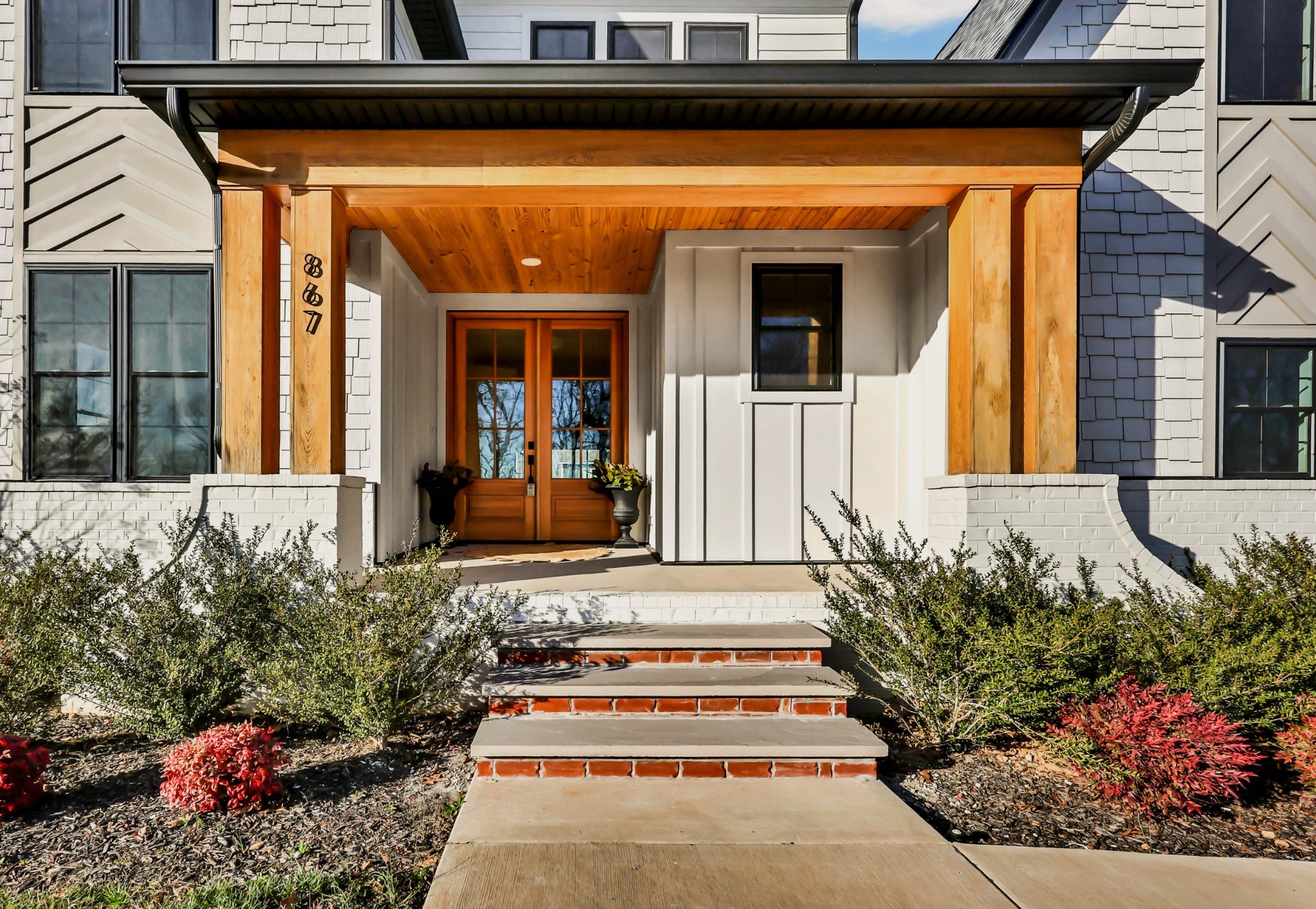867 Shady Bluff Trl
