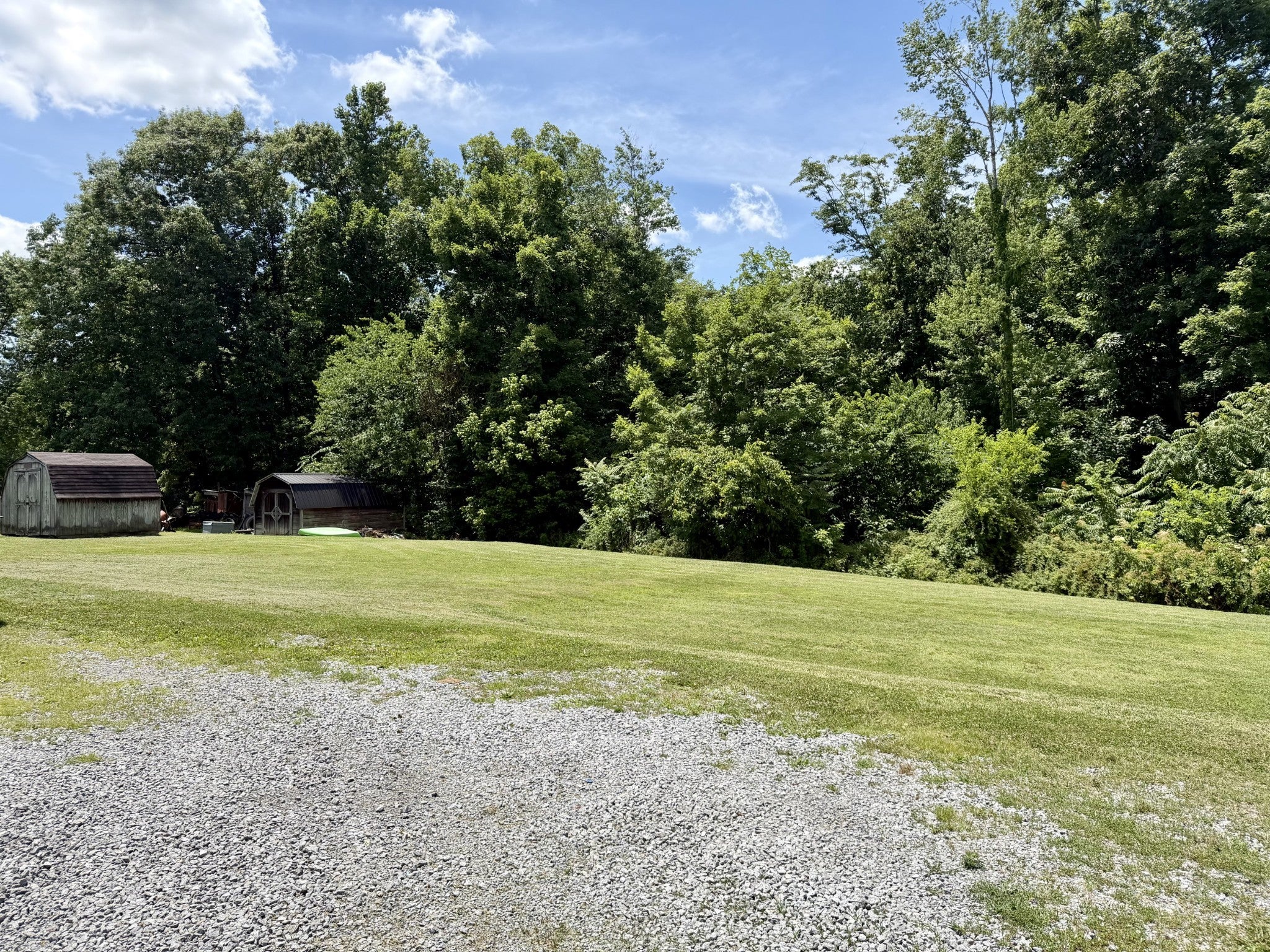 715 Clark Hollow Rd