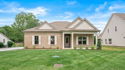 504 Gresham Lane Murfreesboro TN 37129