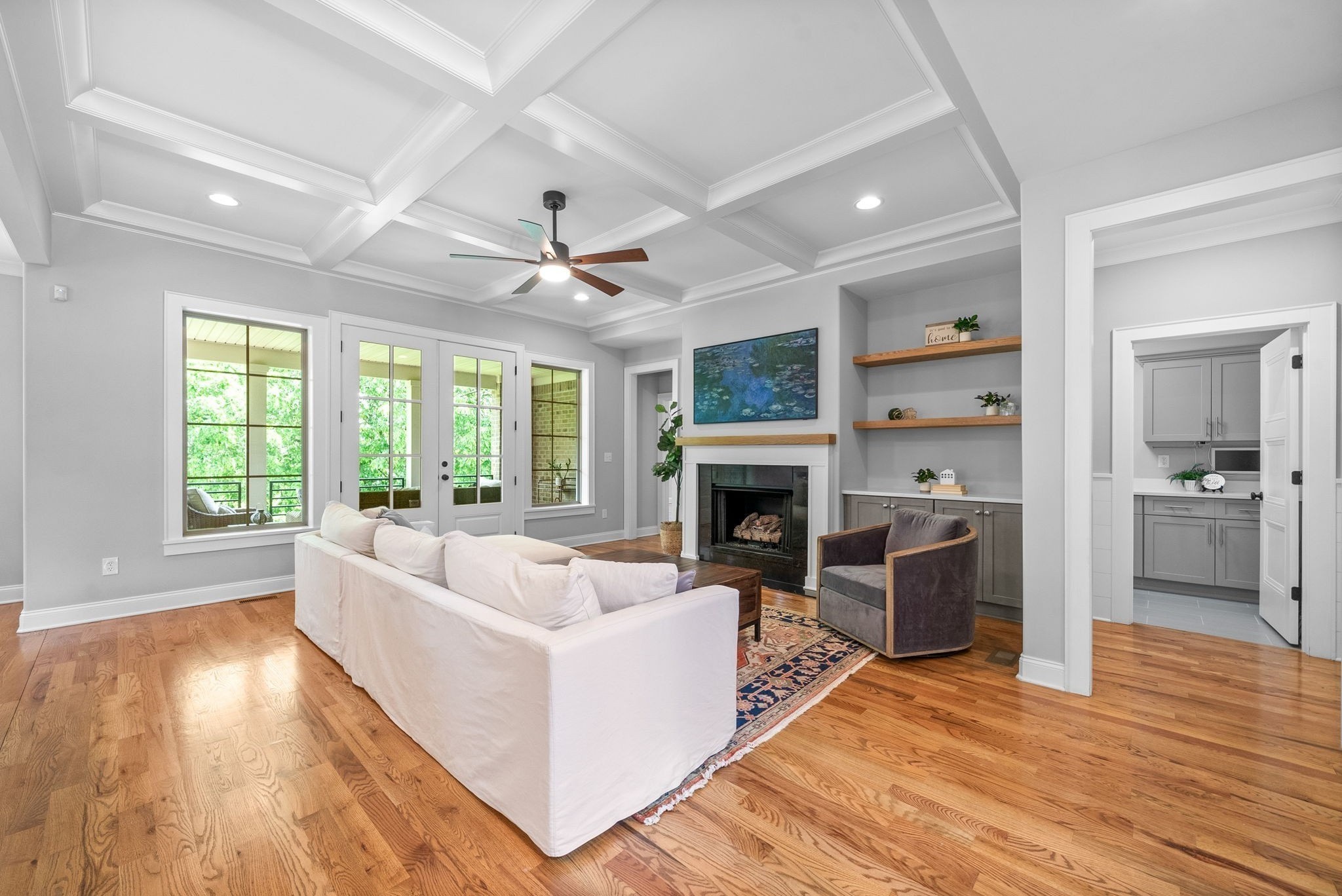 Clarksville, Tennessee 37043, United States, 5 Bedrooms Bedrooms, ,5 BathroomsBathrooms,Residential,Active,212702