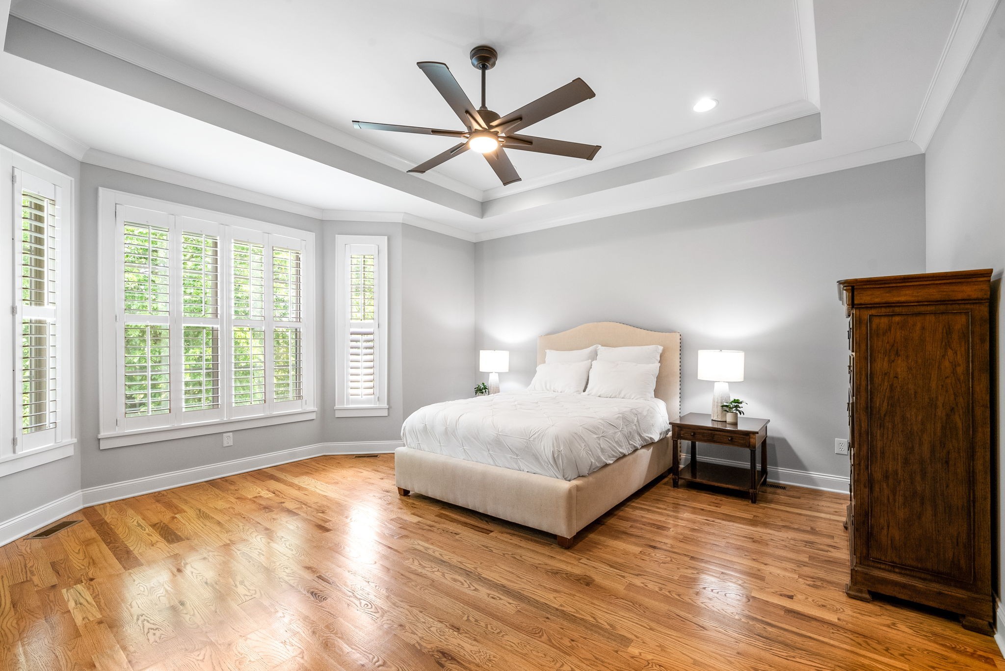 Clarksville, Tennessee 37043, United States, 5 Bedrooms Bedrooms, ,5 BathroomsBathrooms,Residential,Active,212702