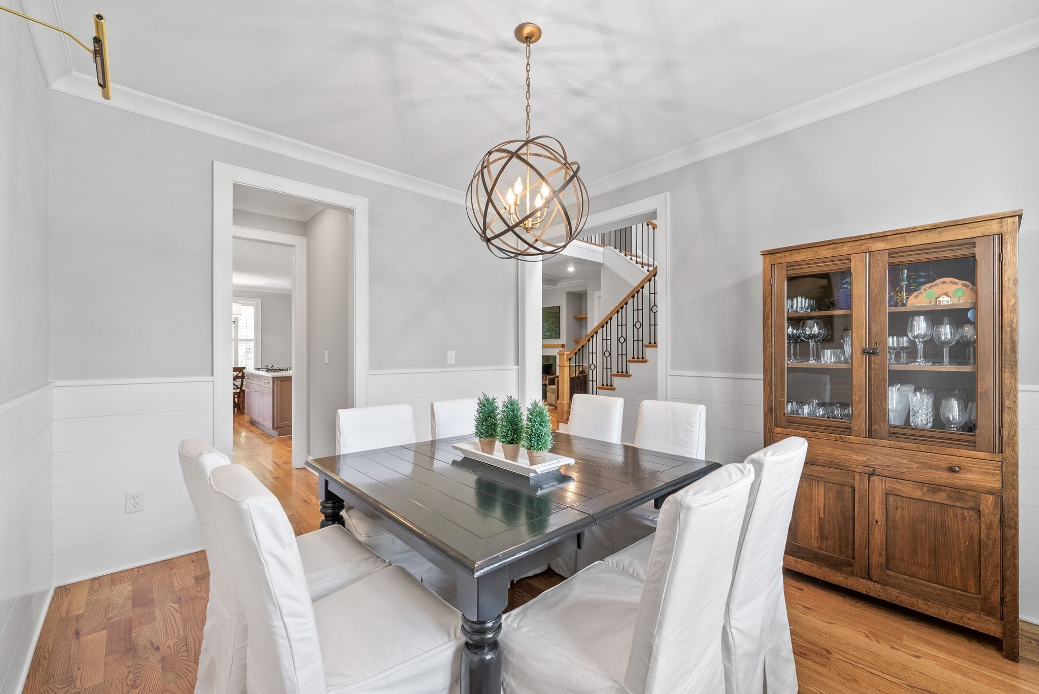 Clarksville, Tennessee 37043, United States, 5 Bedrooms Bedrooms, ,5 BathroomsBathrooms,Residential,Active,212702