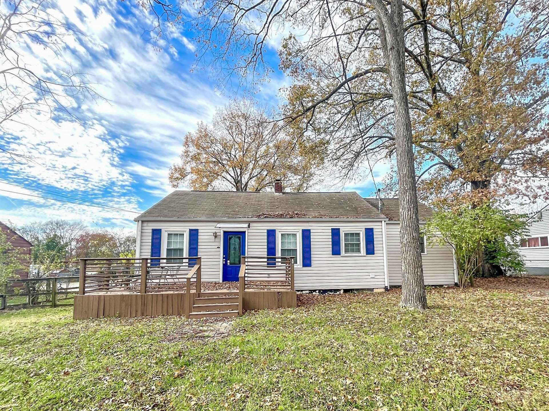 2.0-bed rental at 907 Idlewild Dr
