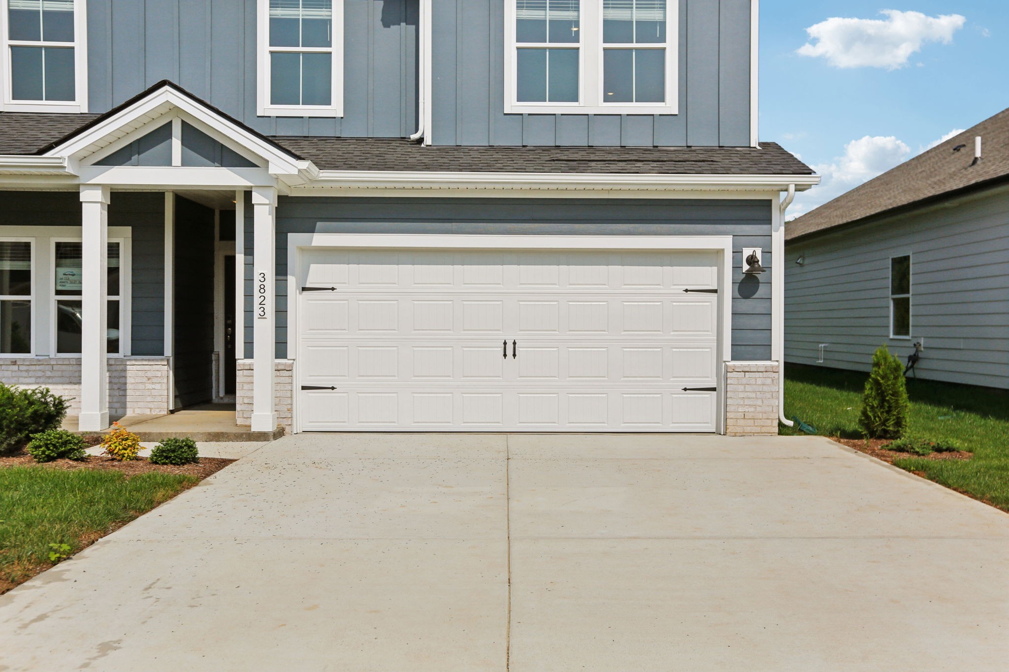 3823 Hallanday Drive