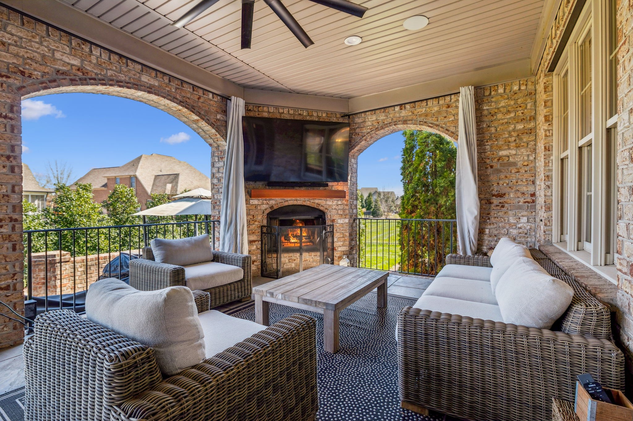 1915 Rolling Creek Drive