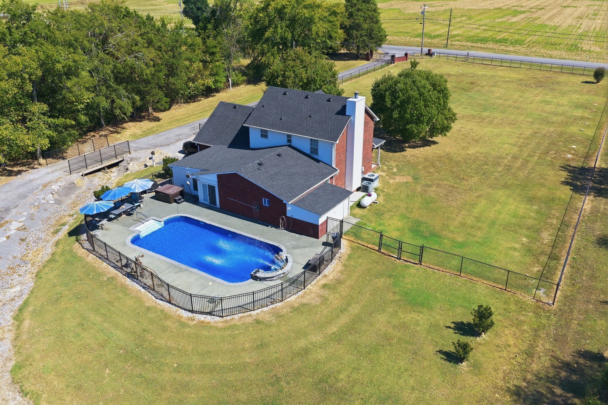 4612 Midland Rd