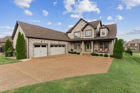 129 Houghland St Gallatin TN 37066