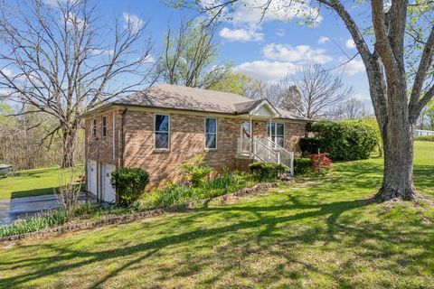 1190 Corum Hill Rd Castalian Springs TN 37031