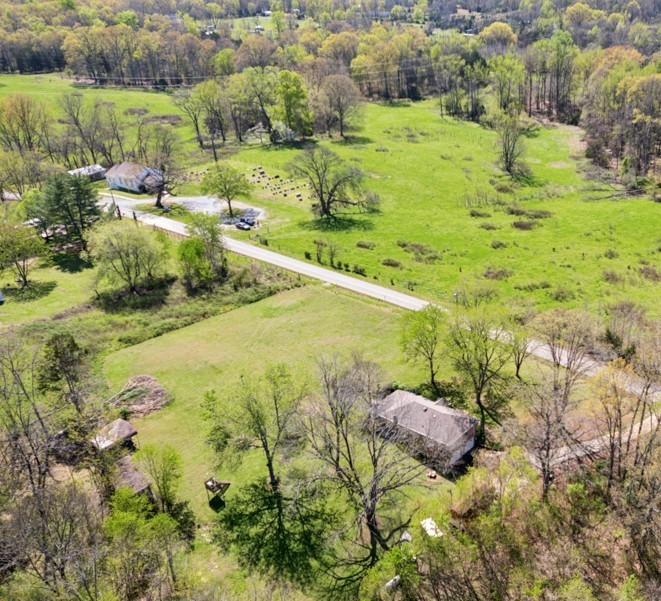 1190 Corum Hill Rd